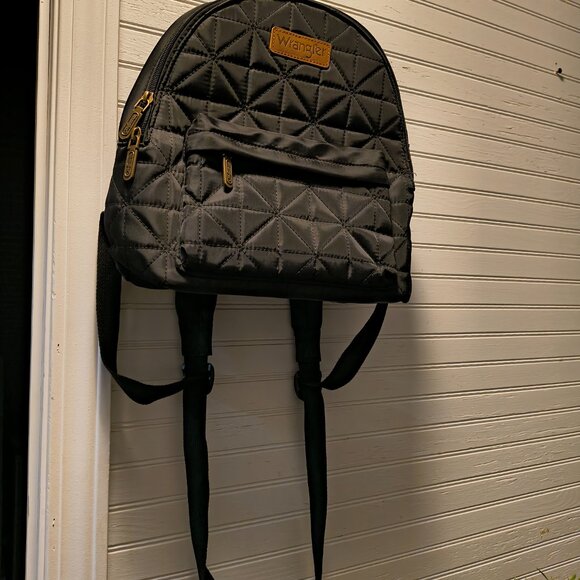 Wrangler backpack - Picture 8 of 8